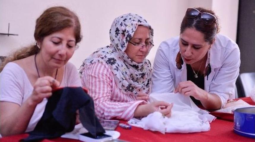 Muratpaşa&rsquo;da Sanat Ve Meslek Kursları Başladı