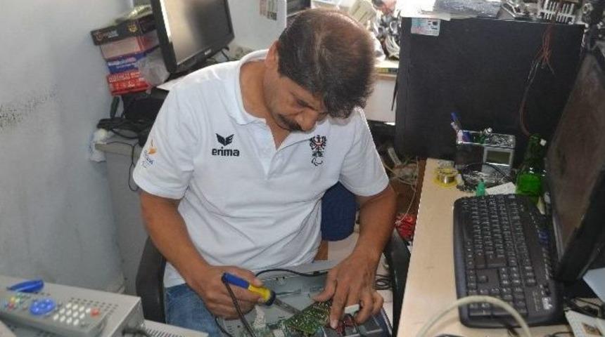 Sinemacılıktan Televizyon Tamirciliğine