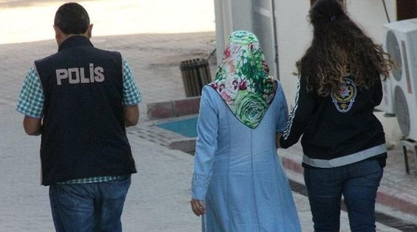 Fet&ouml;&rsquo;n&uuml;n &Ouml;ğretmen Ve Ev Abilerine Operasyon: 11 G&ouml;zaltı