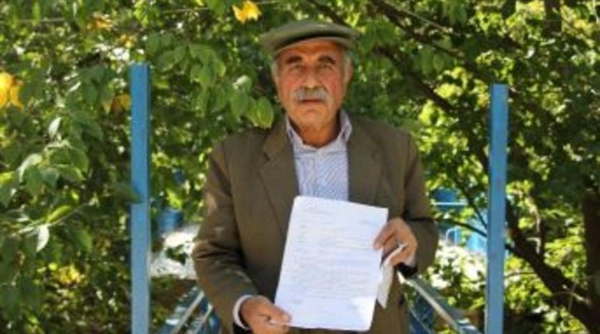 Bah&ccedil;eden Ge&ccedil;en Elektrik Telleri Tehlike Sa&ccedil;ıyor