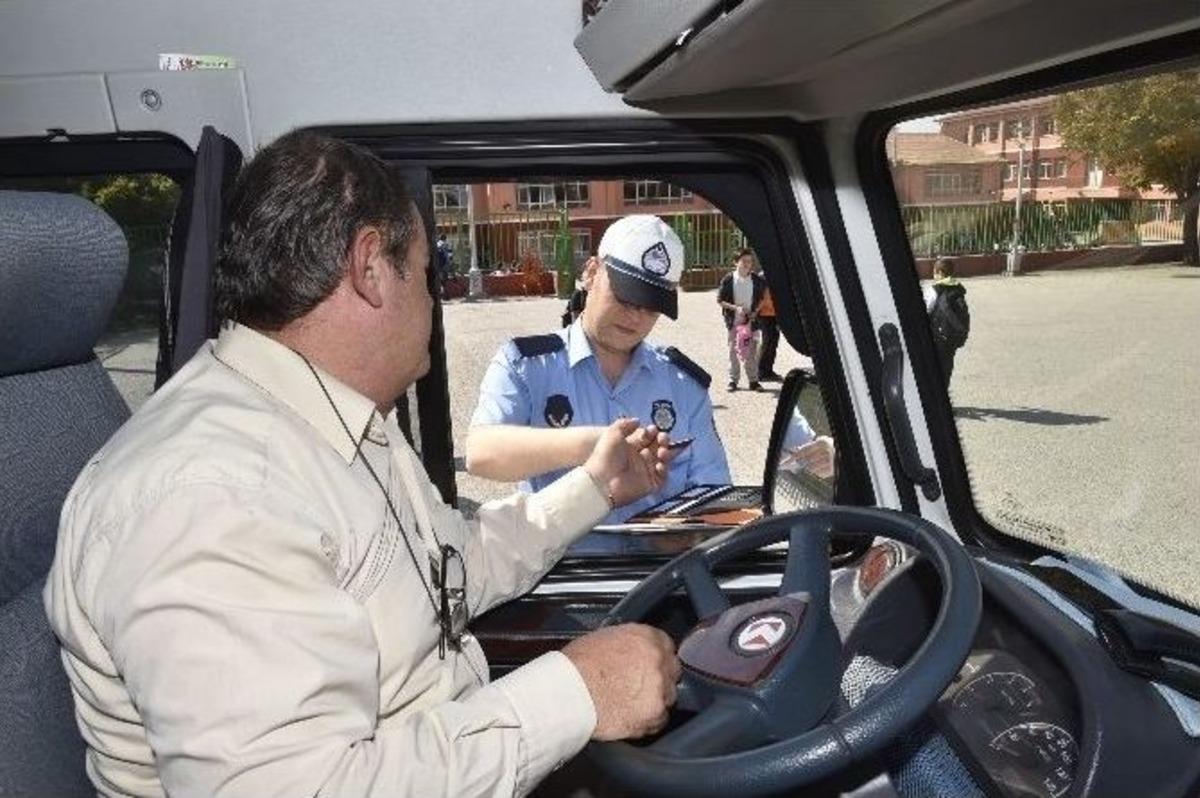 Başkent&rsquo;te Servis Ara&ccedil;larına Sıkı Denetim