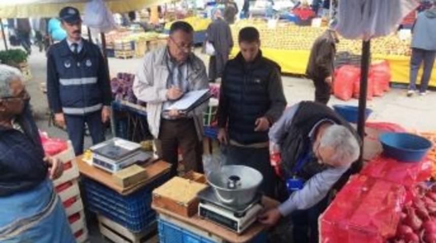 İzmit&rsquo;te Denetimler S&uuml;r&uuml;yor