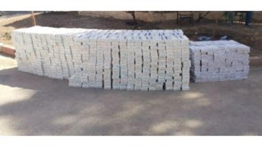 Mardin&rsquo;de 14 Bin 110 Paket Ka&ccedil;ak Sigara Ele Ge&ccedil;irildi