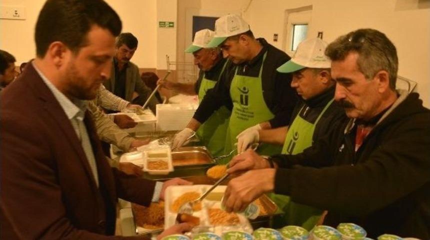 Tepebaşı Belediyesi&rsquo;nden Muharrem İftarı