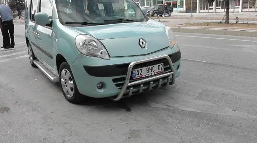 Hafif Ticari Aracın &Ccedil;arptığı &Ccedil;ocuk Yaralandı