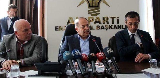 Diyet Ve Egzersize Başlayan Bakan Akdağ, Asansör Yerine Merdivenleri Kullanmayı Tercih Etti