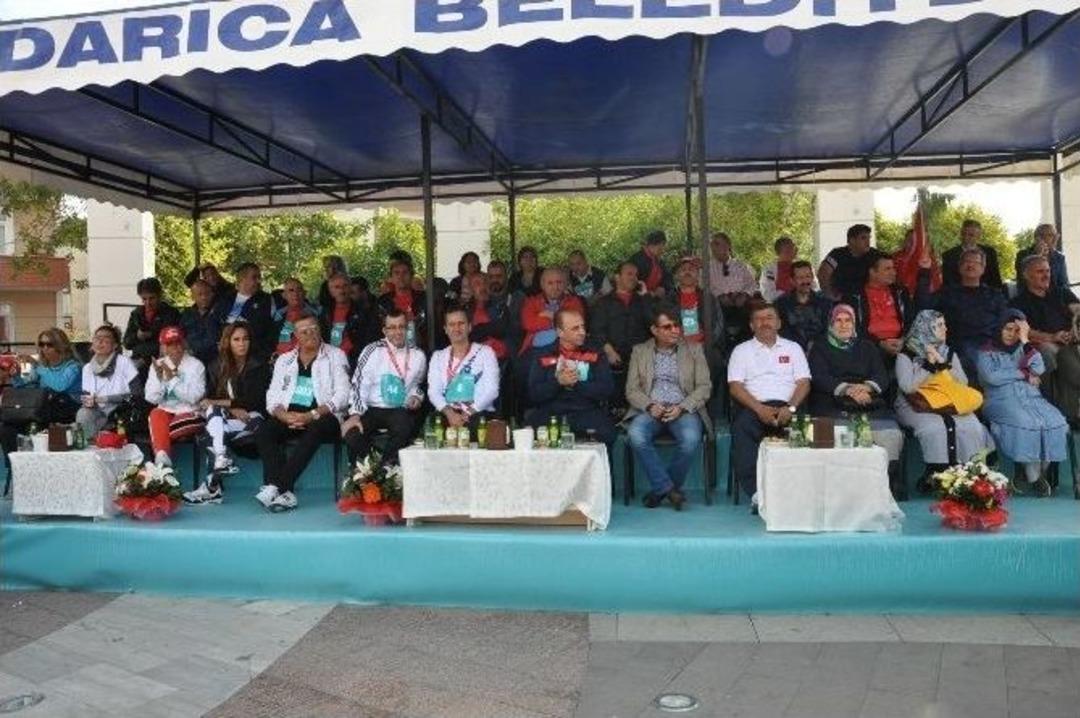 Uluslararası Darıca Yarı Maratonunda &Uuml;nl&uuml;ler Ge&ccedil;idi