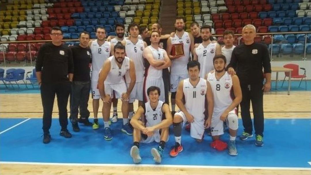 Bilecik Belediyesi Basketbol Kul&uuml;b&uuml; Birinci Oldu