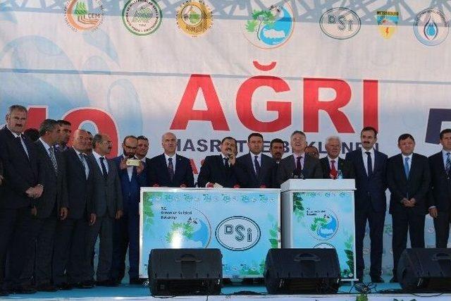 Bakan Eroğlu Ağrı’da Toplu Açılış Törenine Katıldı