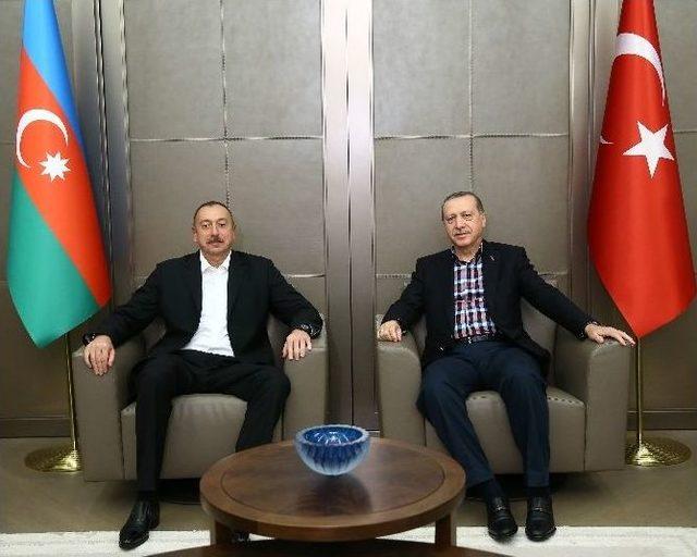 Cumhurbaşkanı Erdoğan, Aliyev İle Görüştü