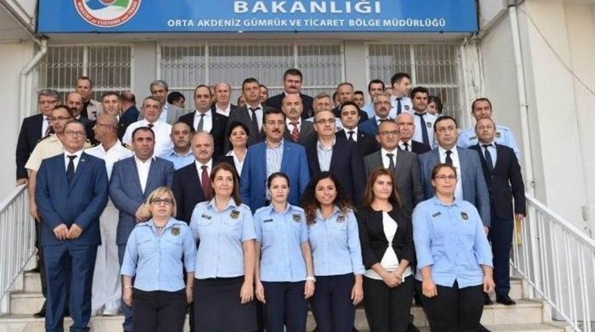 Bakan T&uuml;fenkci: &ldquo;serbest B&ouml;lge Ve Limanla İlgili Sorunların B&uuml;y&uuml;k Kısmını &Ccedil;&ouml;zd&uuml;k&rdquo;