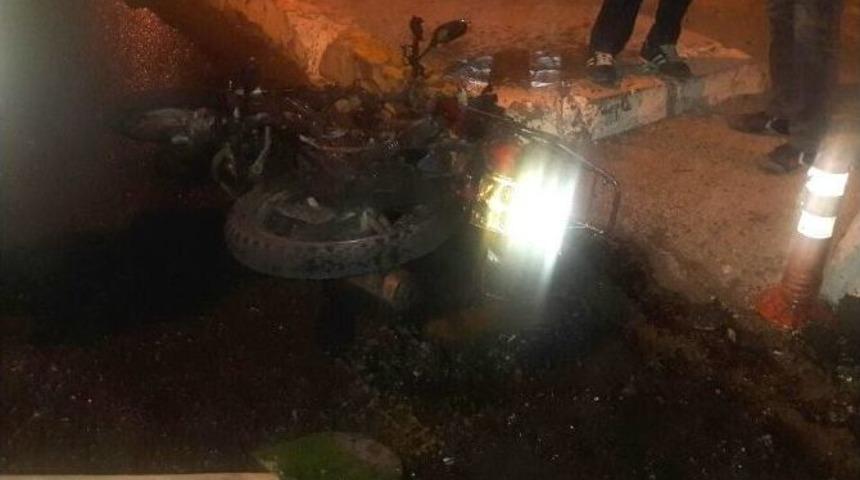 Adıyaman&rsquo;da Motosiklet Yandı