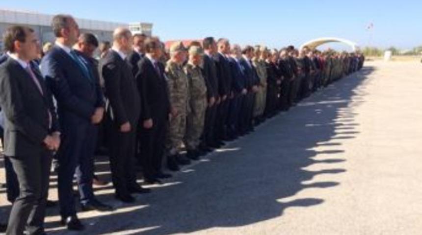 Şemdinli Şehitleri Memleketlerine Uğurlandı