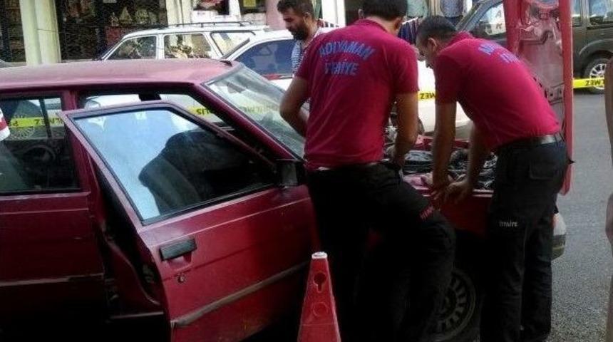 Otomobilin Lpg Deposundaki Gaz Ka&ccedil;ağı Korkuttu