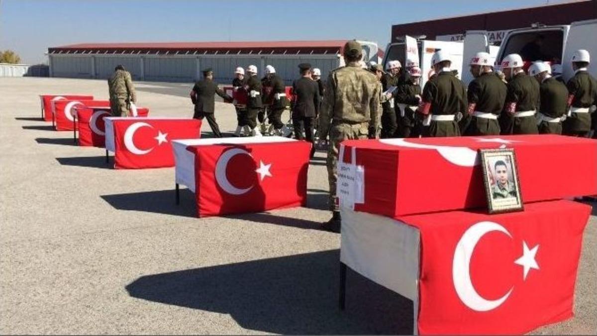 Şemdinli Şehitleri Uğurlanıyor