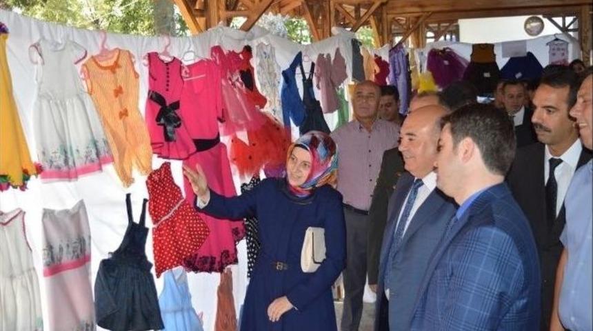 İvrindili Kadınlar &Ccedil;ocuk Elbisesi Dikimini &Ouml;ğrendi