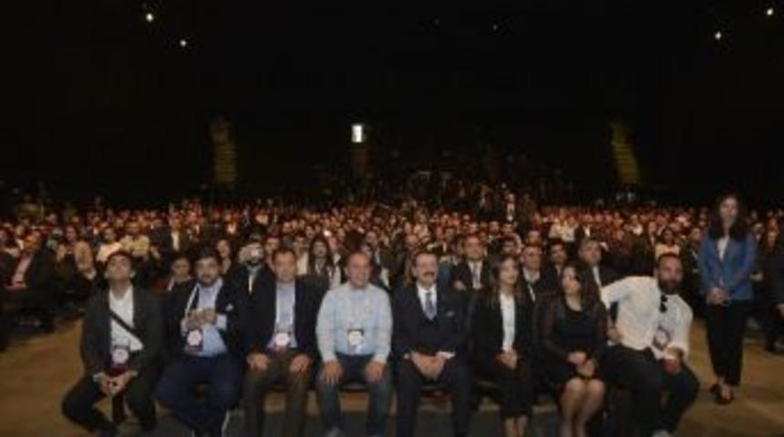 Tobb İstanbul Startup&rsquo;a, 63 &Uuml;lkeden Bin Girişimci Katılıyor.