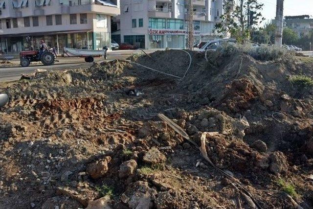 Demre Girişindeki Likya Lahitleri Kaldırıldı