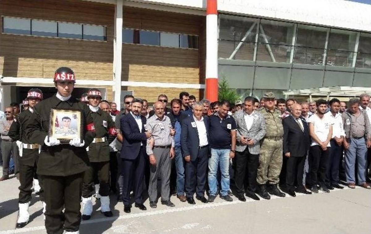 Adıyamanlı Şehidin Cenazesi Memleketine Getirildi