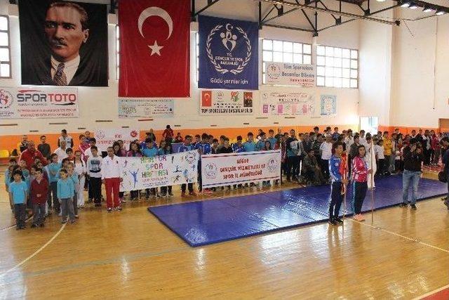 Niğde’de Amatör Spor Haftası Kutlanıyor