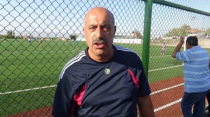 Taraftar Ma&ccedil;ı &Ccedil;&ouml;plerin İ&ccedil;inde İzledi