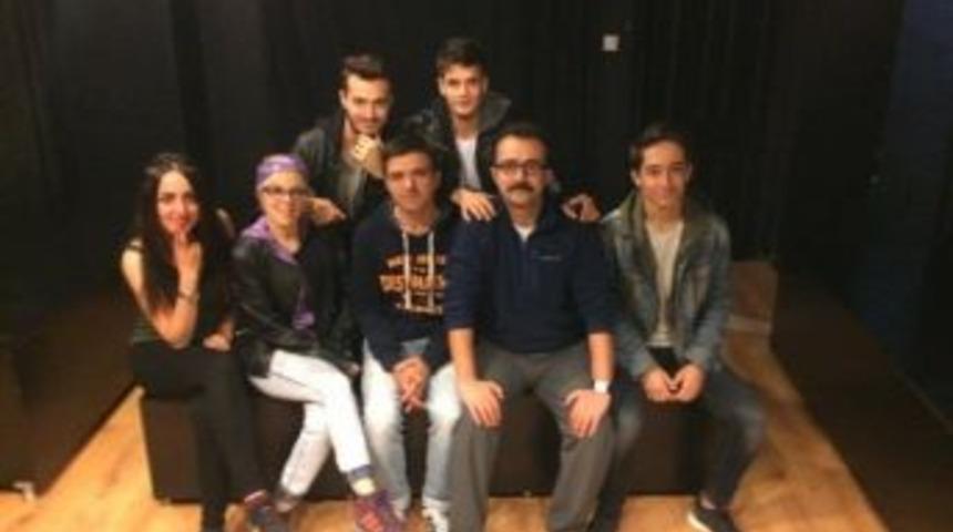 Altı &Uuml;st&uuml; Tiyatro Topluluğu &Ccedil;alışmalarına Başladı