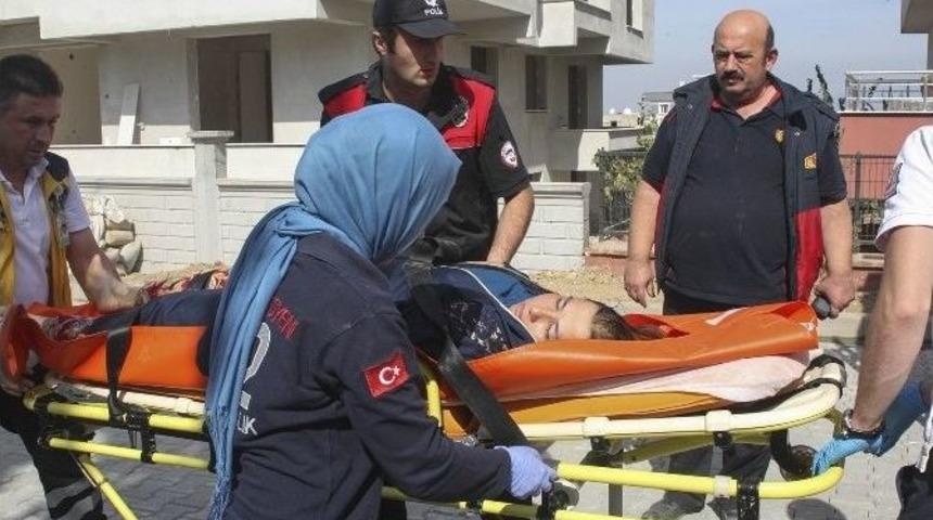 Sinir Krizi Ge&ccedil;iren Kişi Annesini Evde Alıkoydu