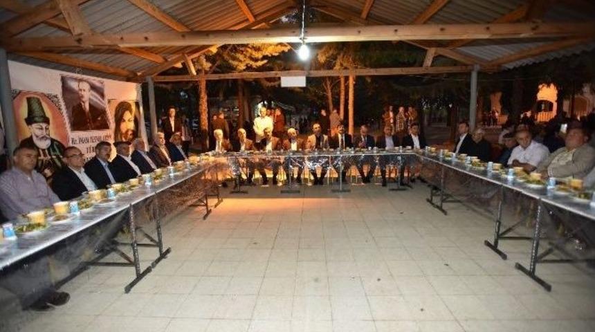 Muharrem Ayı Dolayısıyla İftar Yemeği Verildi