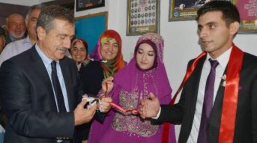 Başkan Ata&ccedil; Gen&ccedil; &Ccedil;iftin Mutluluğuna Ortak Oldu