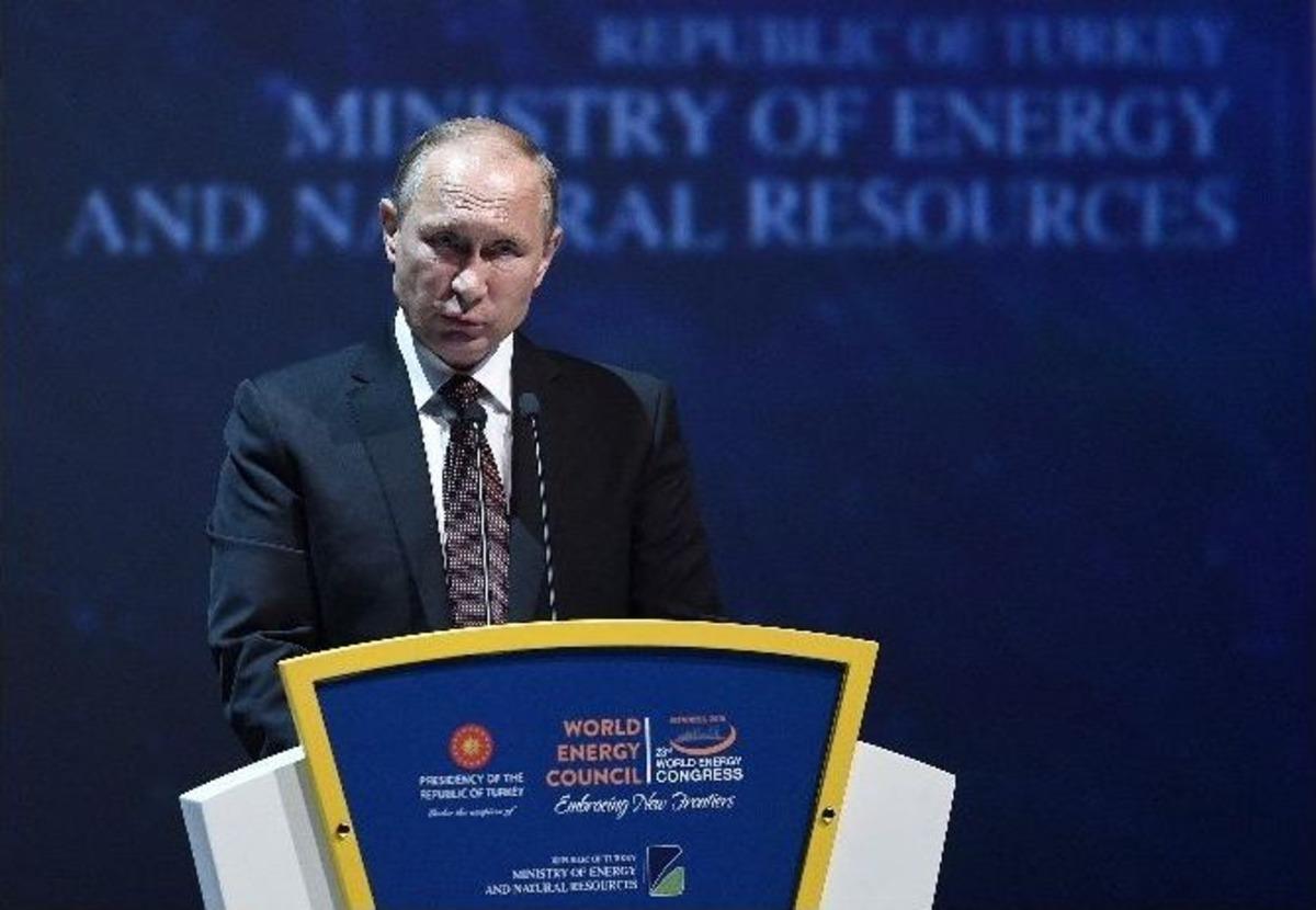 Rusya Devlet Başkanı Putin: "rusya Petrol &Uuml;retim Kısıtlamasına Hazırdır"
