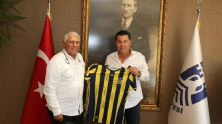 Fenerbah&ccedil;e Asbaşkanı Sarıoğlu&rsquo;ndan Başkan Kocadon&rsquo;a Ziyaret