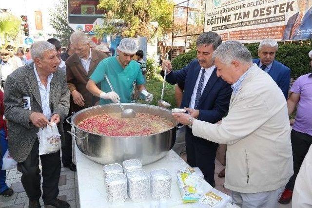 Turgutlu Belediyesi’nden 3 Bin Kişilik Aşure Hayrı