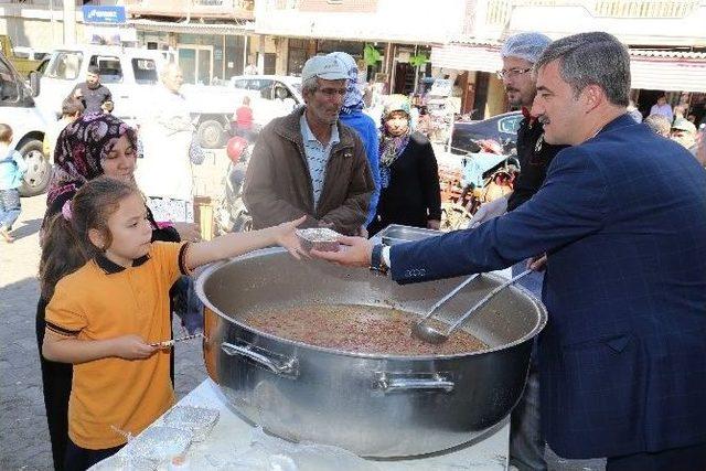 Turgutlu Belediyesi’nden 3 Bin Kişilik Aşure Hayrı