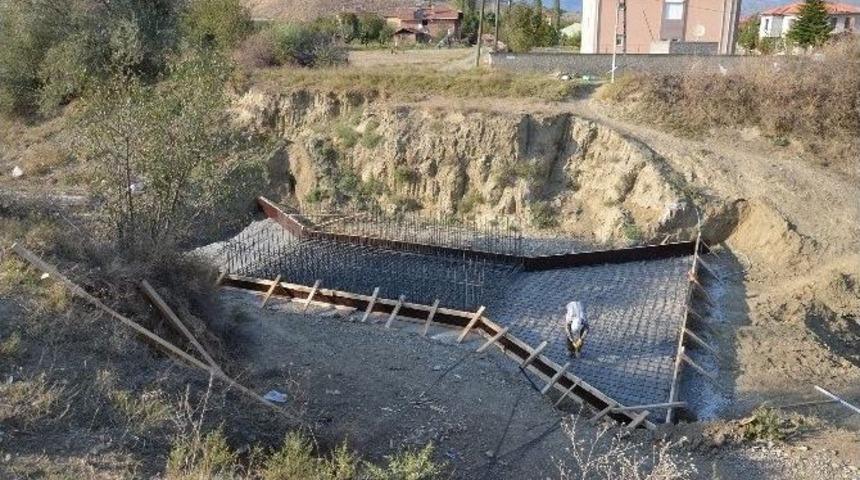 Osmancık Kumbaba K&ouml;y&uuml;ne K&ouml;pr&uuml;