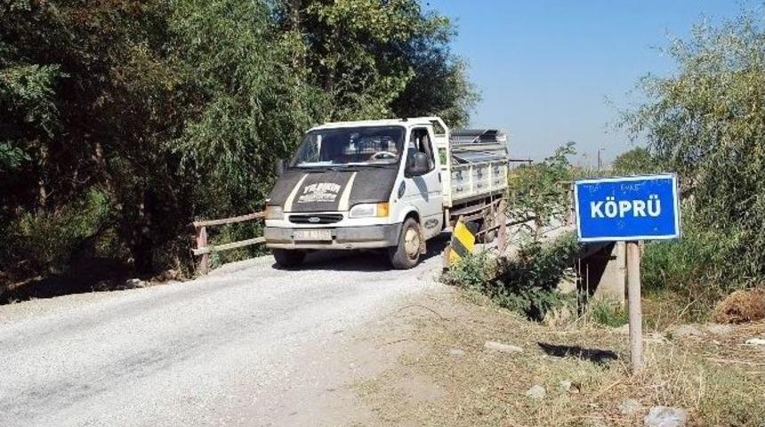 Yılmaz Mahallesi Sakinleri K&ouml;pr&uuml; İstiyor