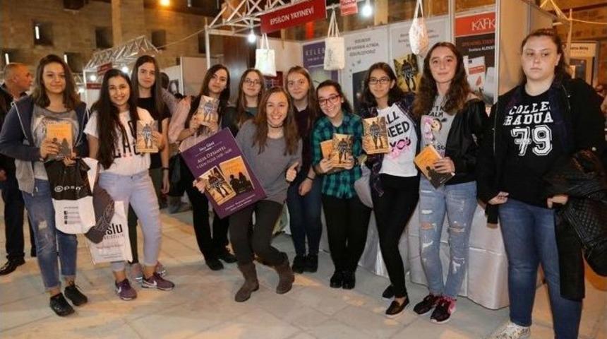 Edirne Kitap Fuarı Rengarenk