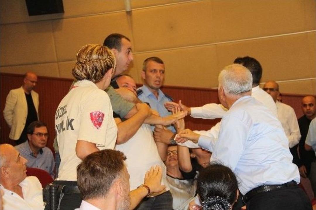 Mersin B&uuml;y&uuml;kşehir Meclisi&rsquo;nde &lsquo;akkuyu&rsquo; Gerginliği