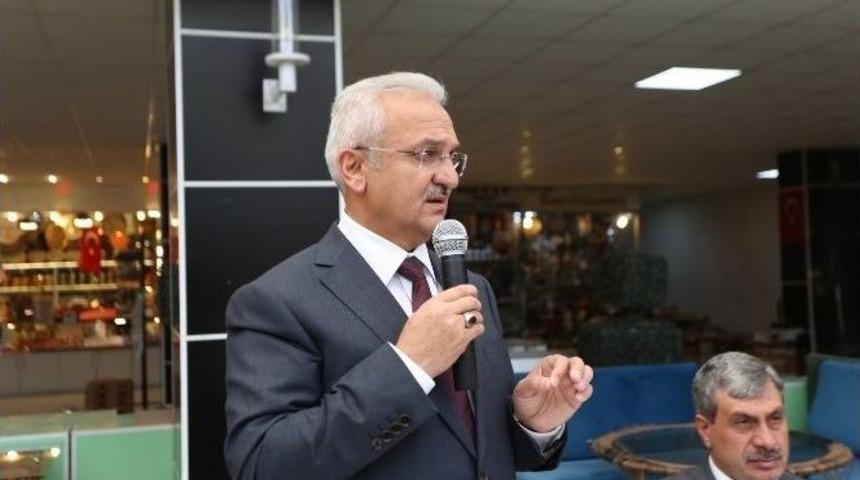 Başkan Başsoy Yeraltı &Ccedil;arşısı Esnafıyla Bir Araya Geldi