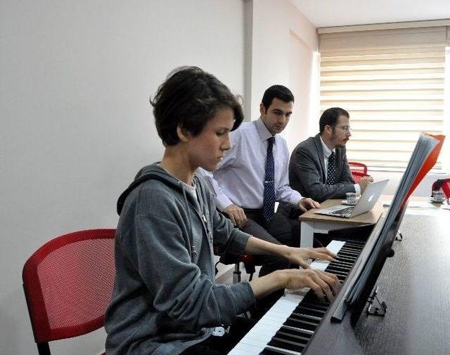 Beylikdüzü Belediyesi Müzik Akademisi’nde Dersler Başlıyor