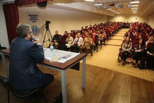 Yrd. Doç. Dr. Coşkun Yılmaz, 15 Temmuz Ve Darbeleri Anlattı