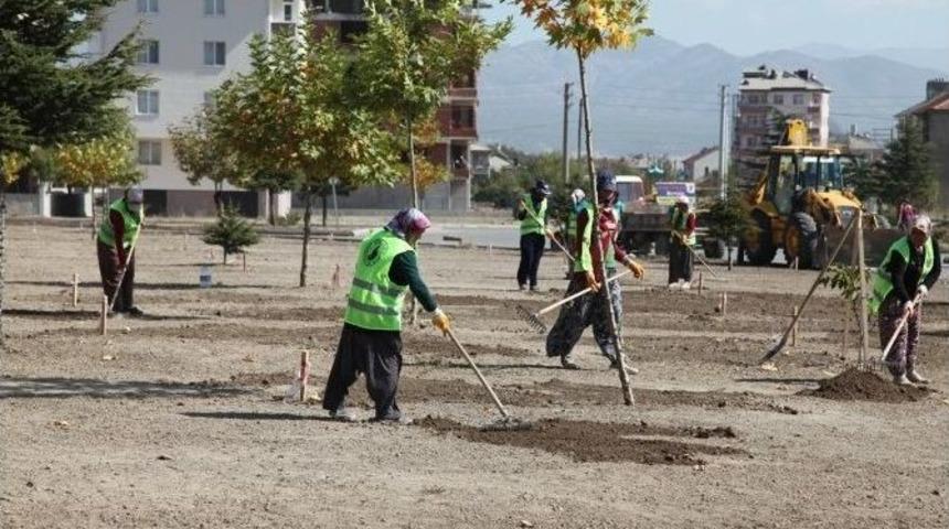 Seydişehir Belediyesi Yol D&uuml;zenleme &Ccedil;alışmalarına Devam Ediyor