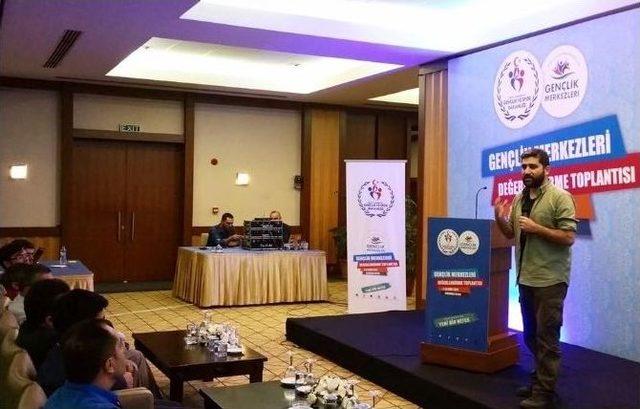 Gençlik Merkezleri Değerlendirme Toplantısı Aydın’da Yapıldı 1