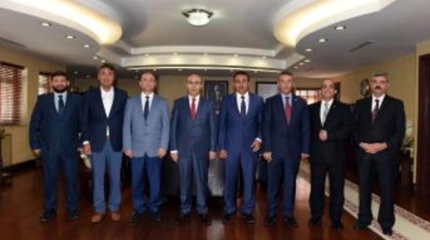 Sağlık&ccedil;ılardan Vali Demirtaş&rsquo;a Ziyaret