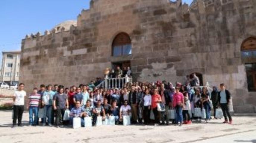 Başkan Yazgı &Uuml;niversite &Ouml;ğrencilerine Aksaray&rsquo;ı Anlattı