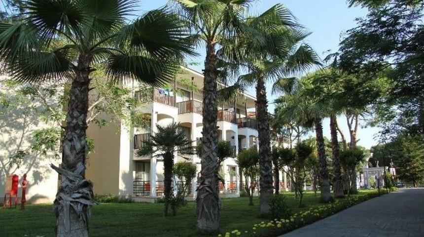 Şah Inn Paradise Tatil K&ouml;y&uuml; Genel M&uuml;d&uuml;r&uuml; Yusuf Y&uuml;cel&rsquo;den Erken Rezervasyon A&ccedil;ıklaması