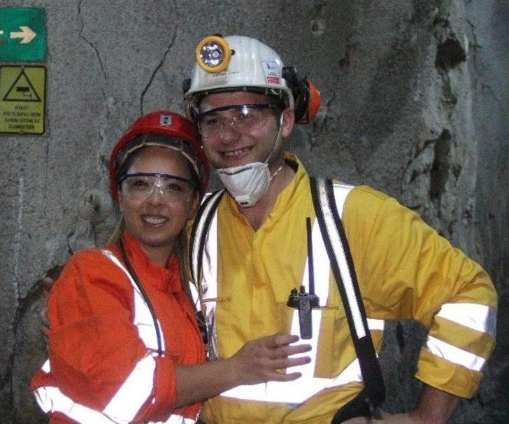 Madenci Eşlerinden Kocalarına Yerin 600 Metre Altında Sürpriz G2