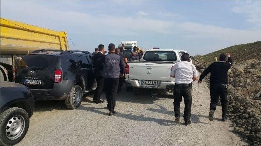 (&ouml;zel Haber) Kemerburgaz&rsquo;da Hafriyat Kavgasında Tekme Ve Yumruklar Konuştu