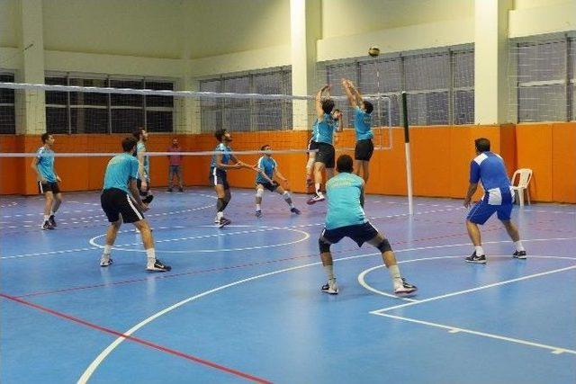 Haliliye Voleybol Takımı Birinci Lige Hazırlanıyor 2
