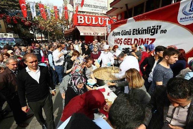 Bağcılar’da Vatandaşlara Dev Kazandan Aşure İkram Edildi