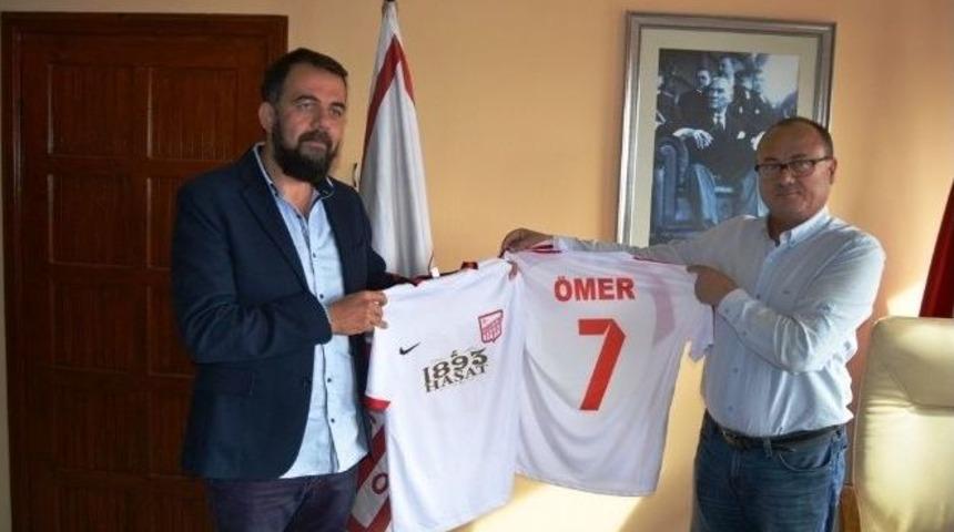19 Yıl Sonra Formalarına Reklam Aldılar